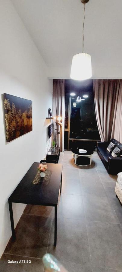 Maya Empire Studio Kampong Bukit Lanjan Exteriör bild